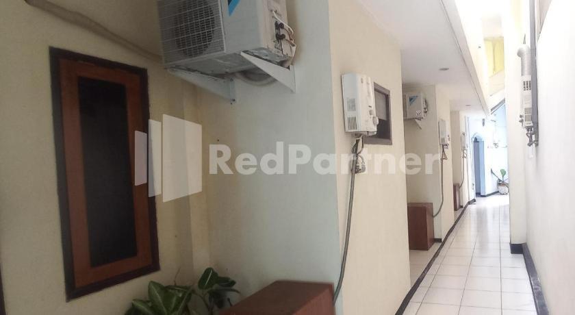 Oyo 3956 Hotel Palem 2 Syariah Маланг Екстер'єр фото