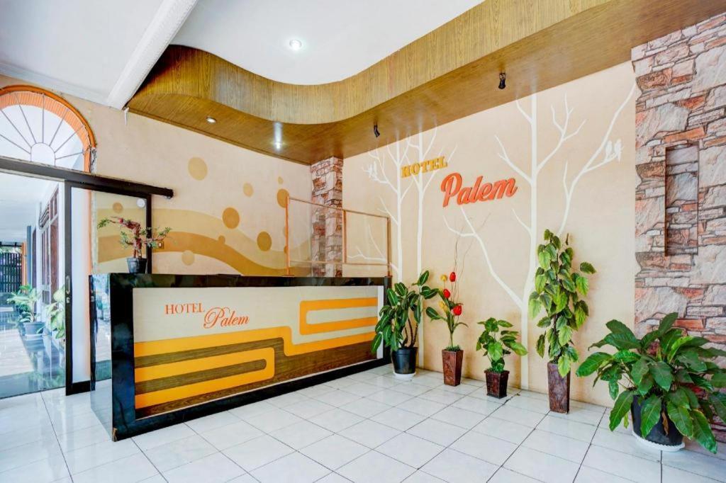 Oyo 3956 Hotel Palem 2 Syariah Маланг Екстер'єр фото